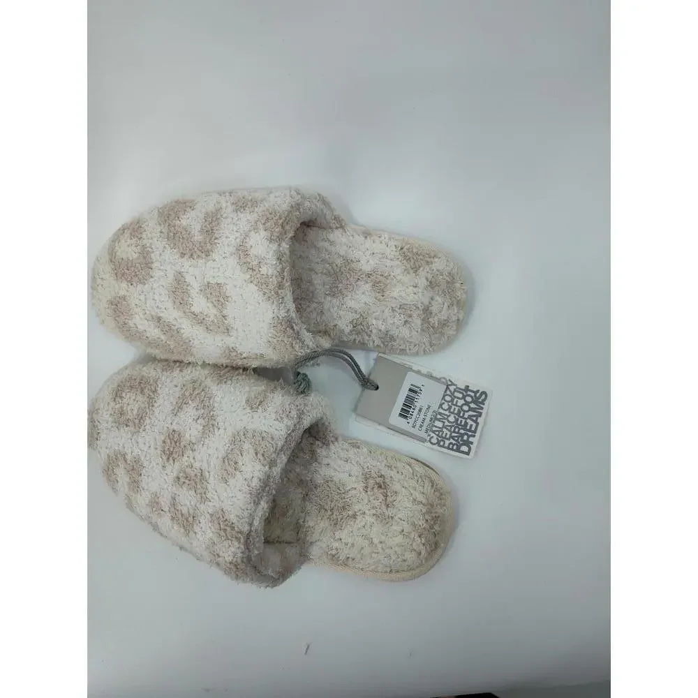 Barefoot Dreams NWT CozyChic Youth Barefoot in the Wild Slipper Sz Youth Medium
